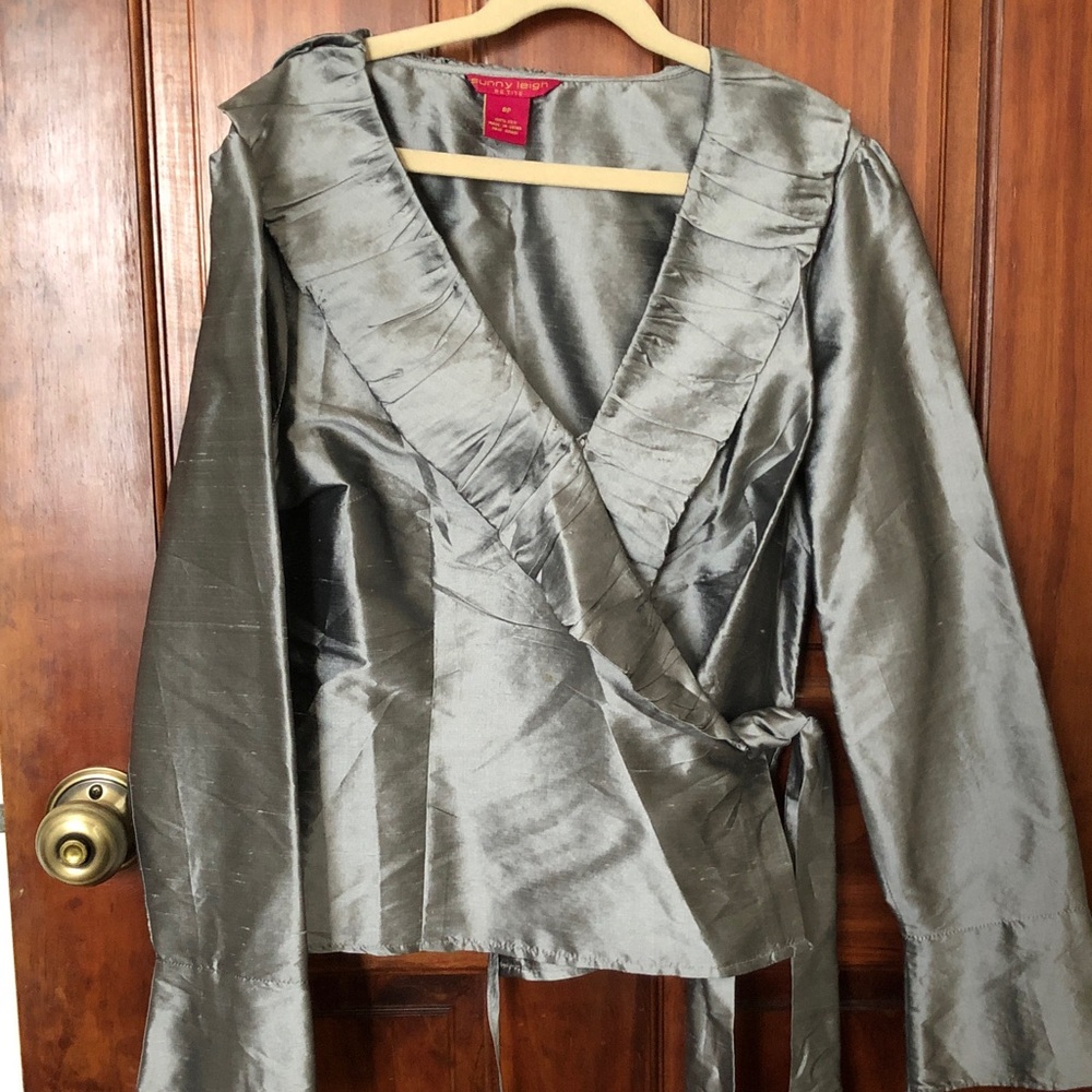 Sunny Leigh Petite Silver Silk Wrap Blouse Sz 8P